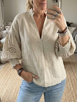 Women's Hollow-out Sleeve Cotton And Linen Top